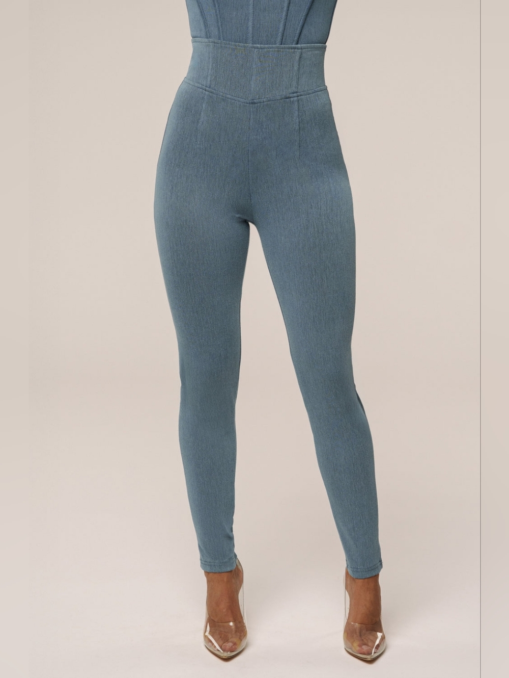 BB6. NWT JLUXLABEL X NAT & LIV MEDIUM WASH ALICE HIGH WAISTED JEANS
